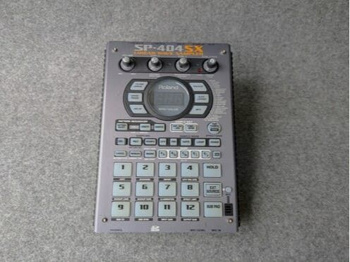 サンプラー Roland SP404 SX