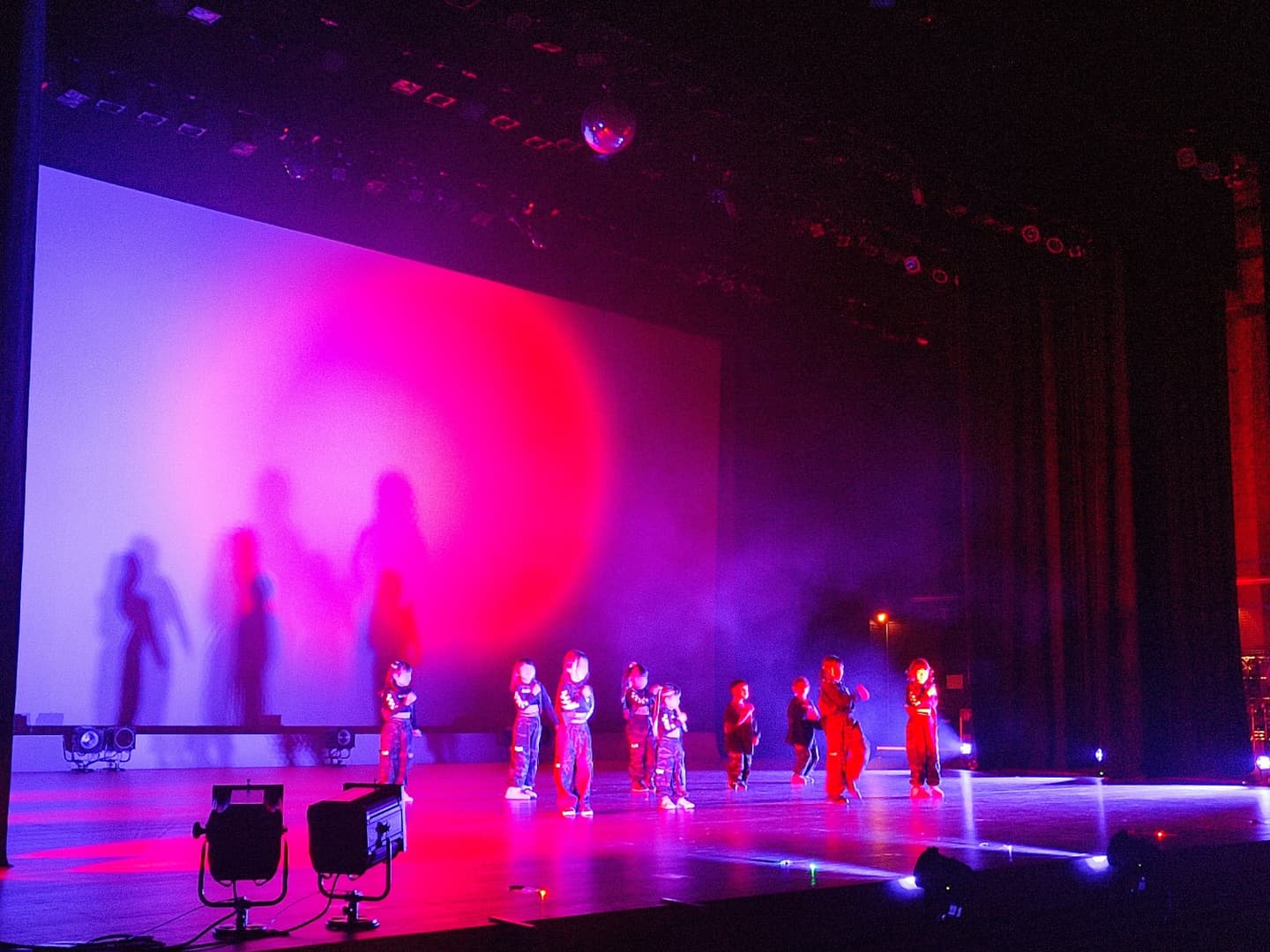 ダンス公演